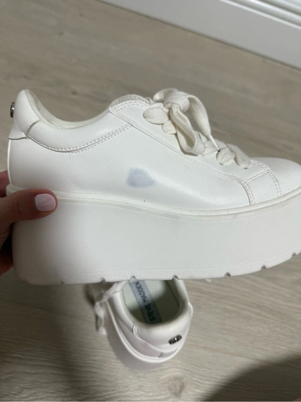 Steve Madden clean sole oversized